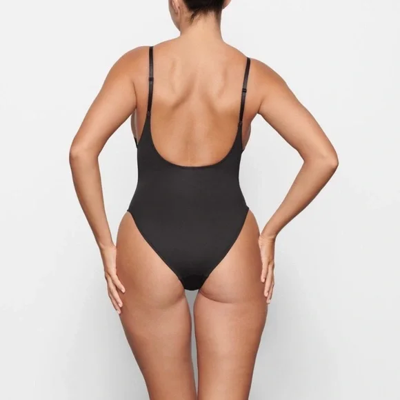 Skims Recycled Scoop One Piece Swim - Picture 3 of 4